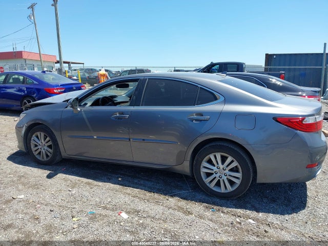 45048227 :رقم المزاد ، JTHBK1GG6E2113182 vin ، 2014 Lexus Es 350 مزاد بيع