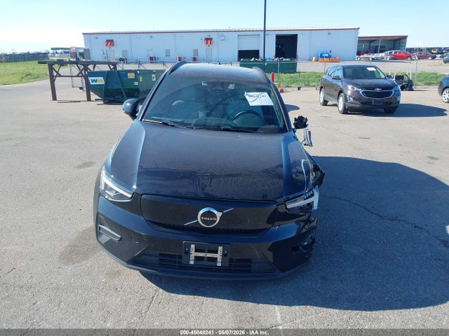 45048241 :رقم المزاد ، YV4ER3HJ0S2460872 vin ، 2025 Volvo Ex40 Core, Twin Motor, Fully Electric مزاد بيع