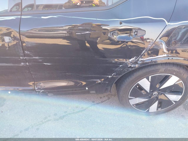 45048241 :رقم المزاد ، YV4ER3HJ0S2460872 vin ، 2025 Volvo Ex40 Core, Twin Motor, Fully Electric مزاد بيع