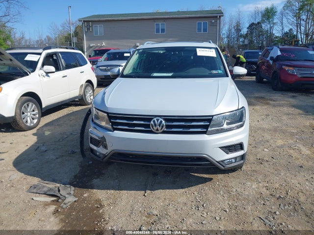 2018 Volkswagen Tiguan 2.0t Se/2.0t Sel მანქანა იყიდება აუქციონზე, vin: 3VV2B7AXXJM082066, აუქციონის ნომერი: 45048244