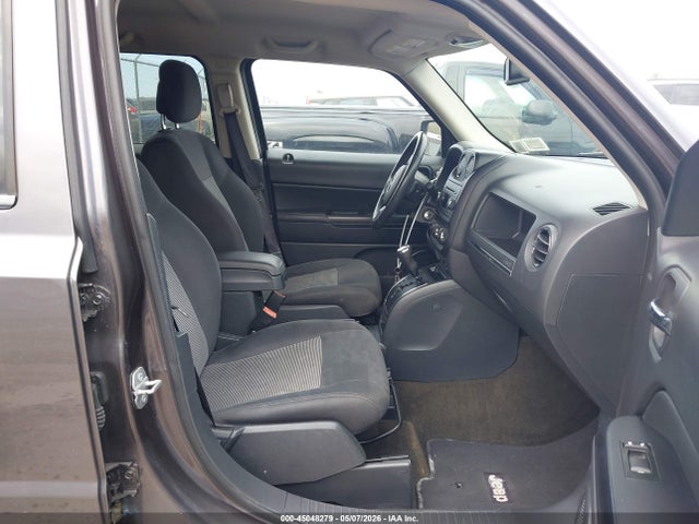 2015 Jeep Patriot Latitude მანქანა იყიდება აუქციონზე, vin: 1C4NJRFB1FD376370, აუქციონის ნომერი: 45048279