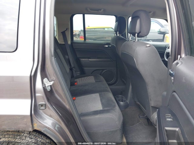 2015 Jeep Patriot Latitude მანქანა იყიდება აუქციონზე, vin: 1C4NJRFB1FD376370, აუქციონის ნომერი: 45048279