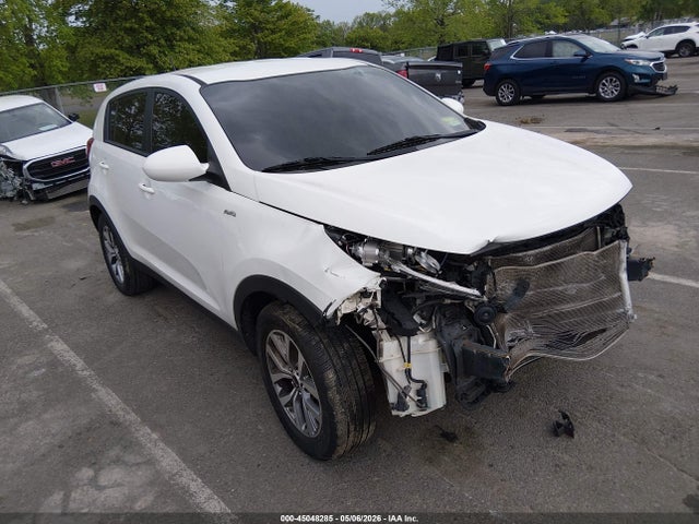 Auction sale of the 2016 Kia Sportage Lx, vin: KNDPBCAC5G7827268, lot number: 45048285