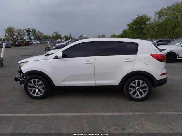 2016 Kia Sportage Lx მანქანა იყიდება აუქციონზე, vin: KNDPBCAC5G7827268, აუქციონის ნომერი: 45048285