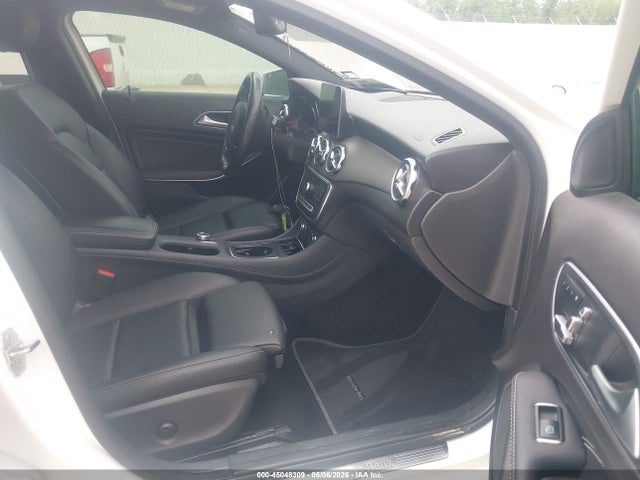 W1NTG4EB5LU029879 Mercedes-Benz GLA 250