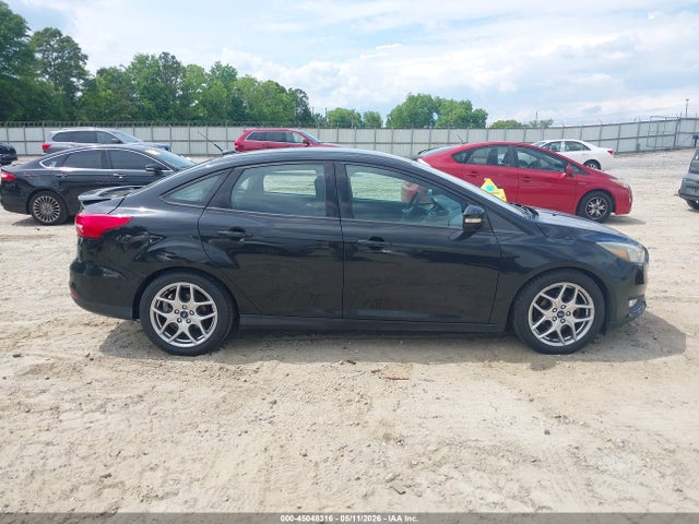 2015 Ford Focus Se მანქანა იყიდება აუქციონზე, vin: 1FADP3F23FL280582, აუქციონის ნომერი: 45048316