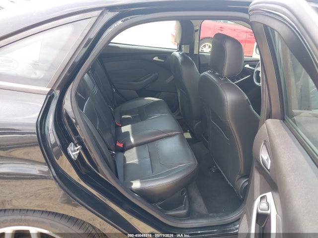 2015 Ford Focus Se მანქანა იყიდება აუქციონზე, vin: 1FADP3F23FL280582, აუქციონის ნომერი: 45048316
