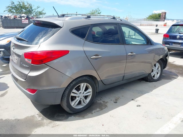 Продажа на аукционе авто 2012 Hyundai Tucson Gls, vin: KM8JU3AC9CU328951, номер лота: 45048361