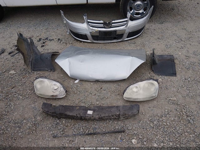 2008 Volkswagen Jetta Se/sel მანქანა იყიდება აუქციონზე, vin: 3VWRM71K08M070124, აუქციონის ნომერი: 45048376