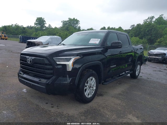 Продажа на аукционе авто 2022 Toyota Tundra Sr5, vin: 5TFLA5DB9NX019261, номер лота: 45048388