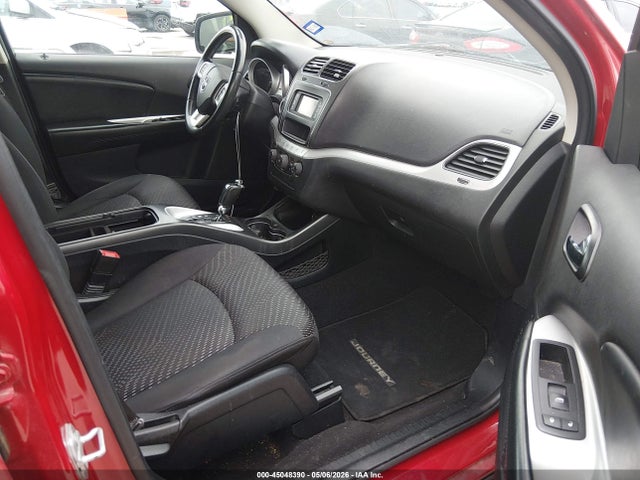 2015 Dodge Journey Sxt მანქანა იყიდება აუქციონზე, vin: 3C4PDCBG2FT569104, აუქციონის ნომერი: 45048390