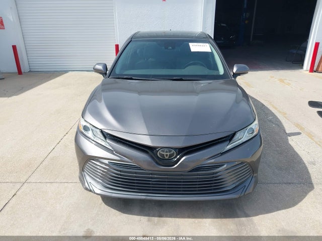 2020 Toyota Camry Xle მანქანა იყიდება აუქციონზე, vin: 4T1F11AK3LU386564, აუქციონის ნომერი: 45048413