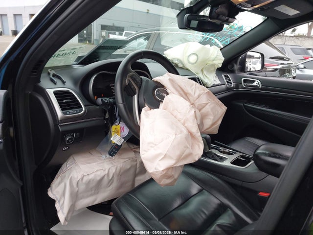 1C4RJEBG0JC430512 Jeep Grand Cherokee Limited 4x2