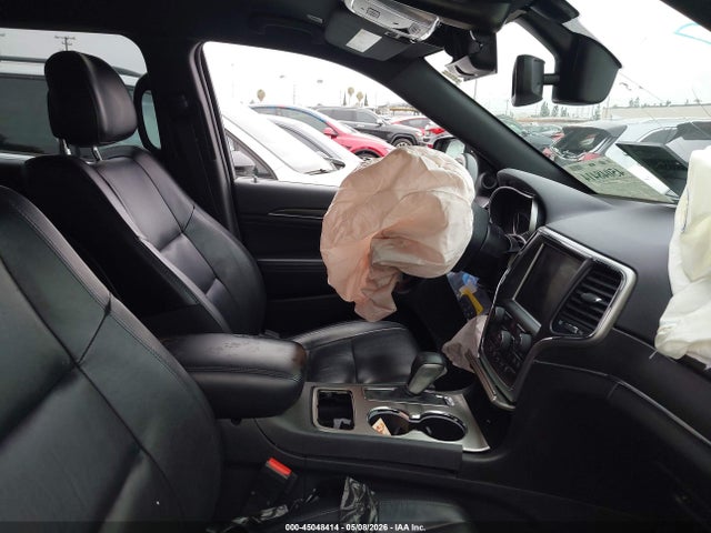 1C4RJEBG0JC430512 Jeep Grand Cherokee Limited 4x2