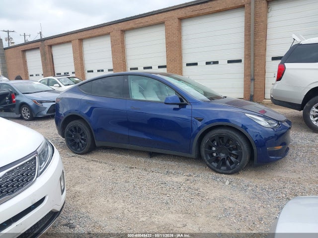 Aukcja sprzedaży 2022 Tesla Model Y Long Range Dual Motor All-wheel Drive, vin: 7SAYGDEE6NF310420, numer aukcji: 45048422