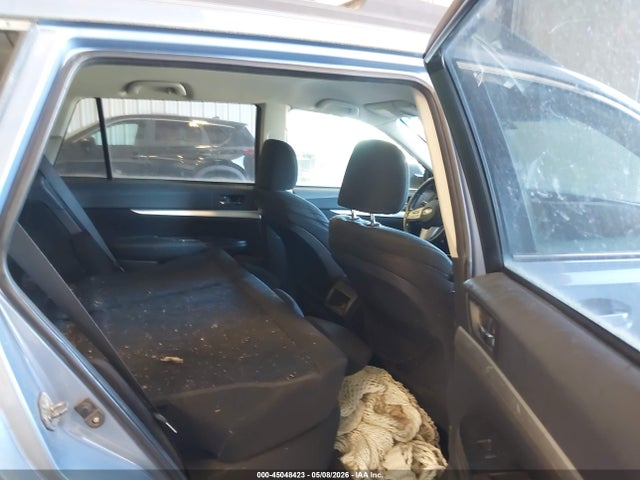 45048423 :رقم المزاد ، 4S4BRBCC5A3382957 vin ، 2010 Subaru Outback 2.5i Premium مزاد بيع