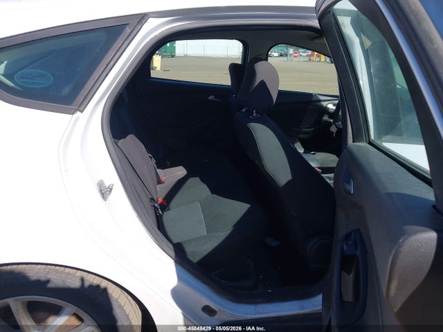 Продажа на аукционе авто 2016 Ford Focus Se, vin: 1FADP3K25GL297696, номер лота: 45048429
