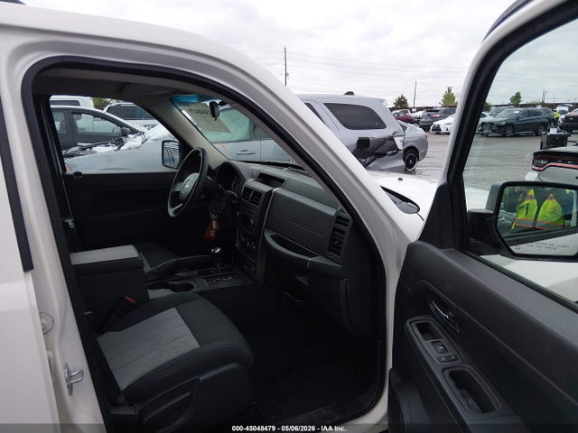 45048479 :رقم المزاد ، 1J4PN2GK3AW146422 vin ، 2010 Jeep Liberty Sport مزاد بيع