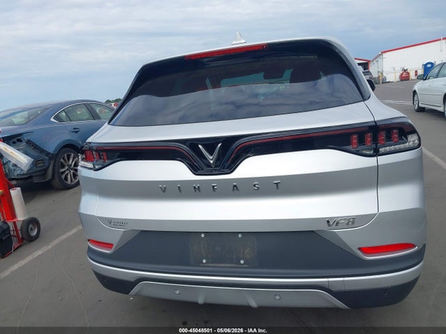 Vinfast Vf 8 Eco 2024 RLLV1AEB3RH008861 Image 16