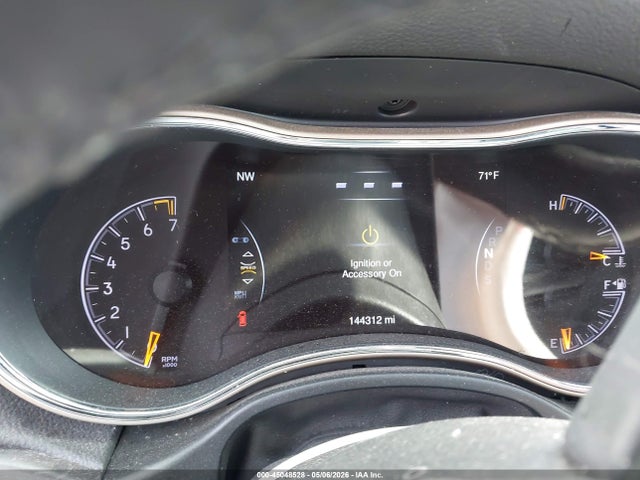 45048528 :رقم المزاد ، 1C4RJEAG6FC727695 vin ، 2015 Jeep Grand Cherokee Altitude مزاد بيع