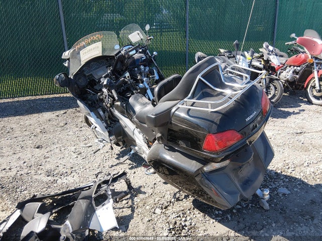 45048649 :رقم المزاد ، JH2SC68G9CK000535 vin ، 2012 Honda Gl1800 مزاد بيع