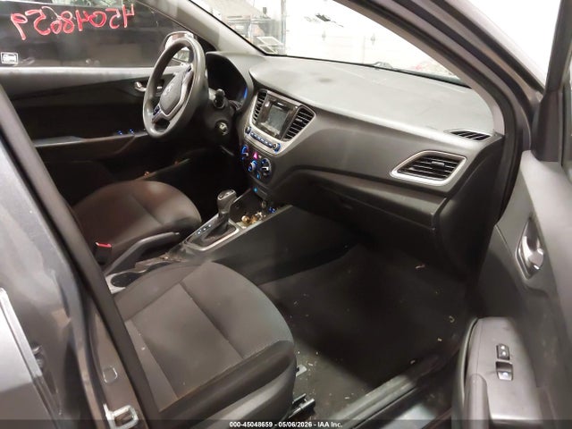 45048659 :رقم المزاد ، 3KPC24A65LE104545 vin ، 2020 Hyundai Accent Se مزاد بيع