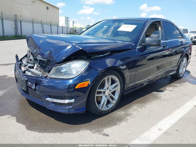 Aukcja sprzedaży 2013 Mercedes-benz C 250 Luxury/sport, vin: WDDGF4HB3DR259955, numer aukcji: 45048740
