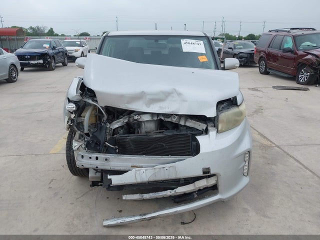 Scion XB 2014 JTLZE4FE0EJ066217 Image 13
