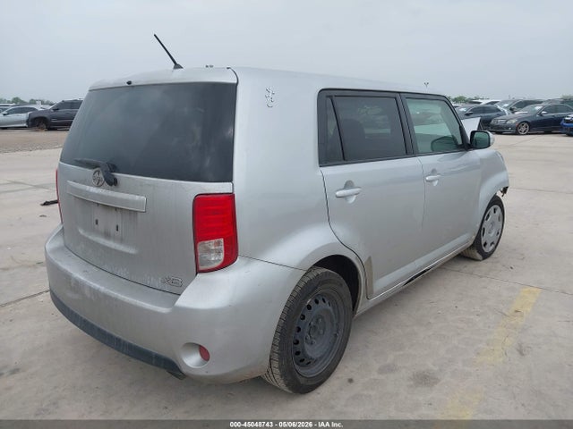 Scion XB 2014 JTLZE4FE0EJ066217 Image 4