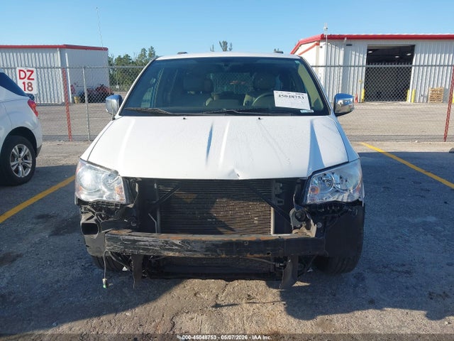 2014 Chrysler Town & Country Touring-l მანქანა იყიდება აუქციონზე, vin: 2C4RC1CG4ER113069, აუქციონის ნომერი: 45048753