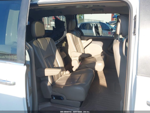 2014 Chrysler Town & Country Touring-l მანქანა იყიდება აუქციონზე, vin: 2C4RC1CG4ER113069, აუქციონის ნომერი: 45048753