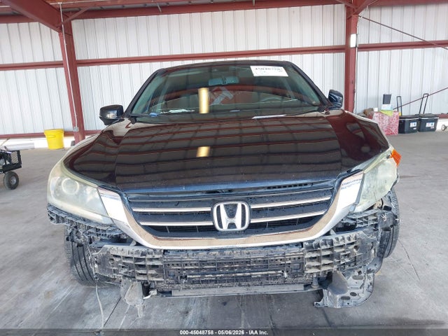 45048758 :رقم المزاد ، 1HGCR2F80FA146625 vin ، 2015 Honda Accord Ex-l مزاد بيع