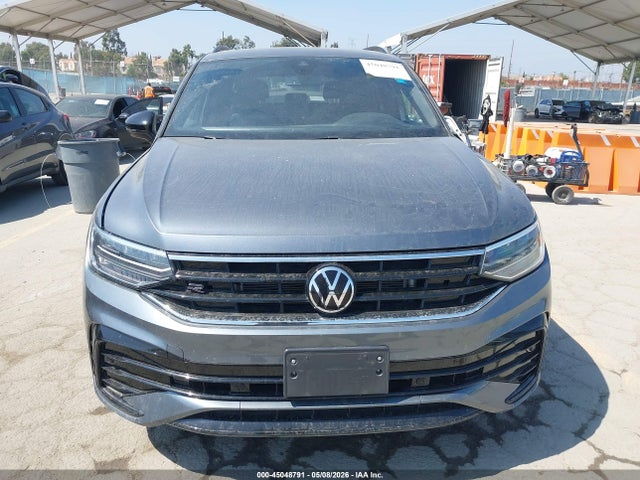 3VVCB7AX9PM066504 Volkswagen Tiguan 2.0t Se R-line Black