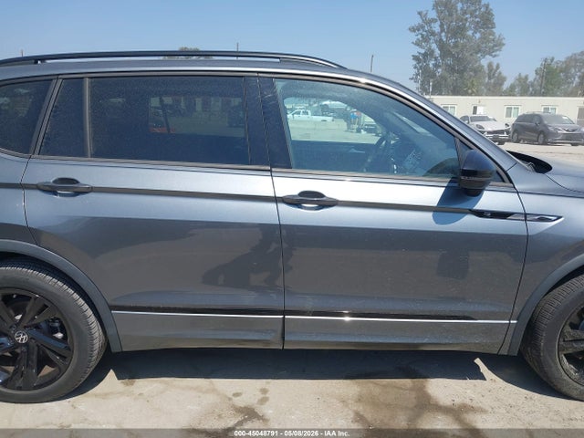 3VVCB7AX9PM066504 Volkswagen Tiguan 2.0t Se R-line Black