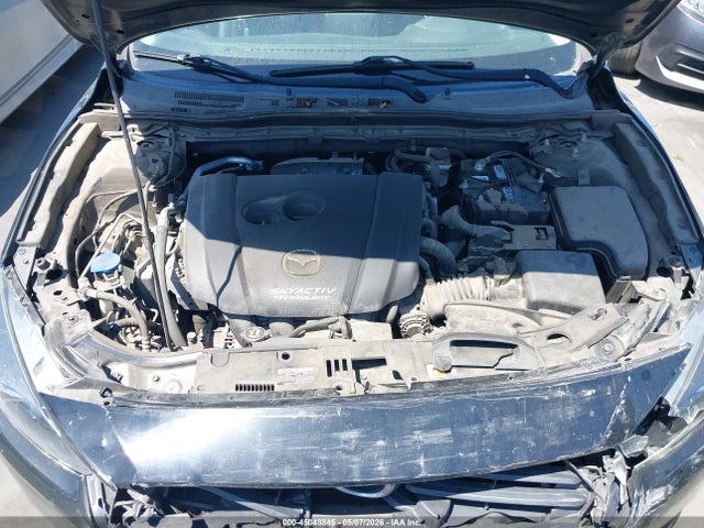 3MZBN1L35JM266597 Mazda Mazda3 Touring
