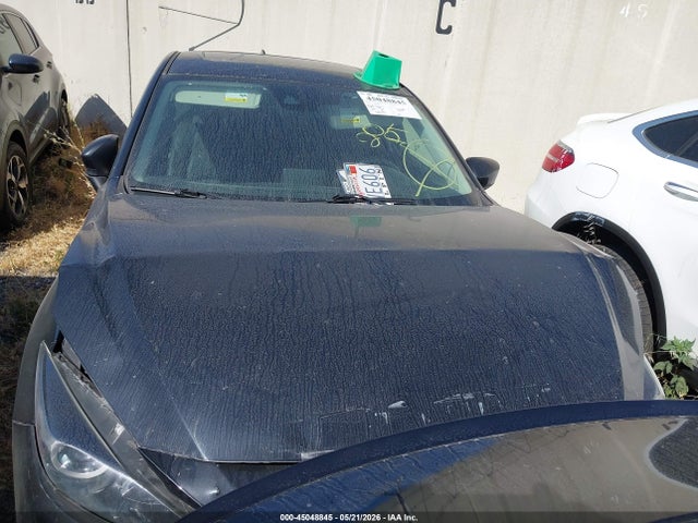 3MZBN1L35JM266597 Mazda Mazda3 Touring