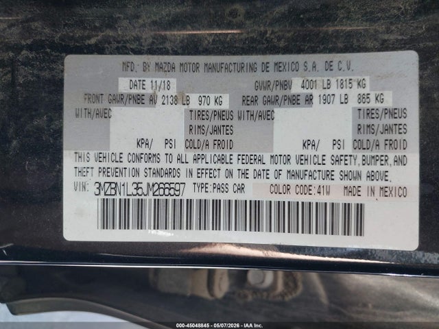 3MZBN1L35JM266597 Mazda Mazda3 Touring