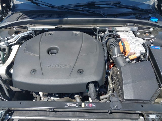 2023 Volvo S60 Recharge Plug-in Hybrid T8 Plus Dark Theme მანქანა იყიდება აუქციონზე, vin: 7JRH60FW0PG250158, აუქციონის ნომერი: 45048923