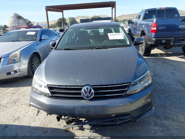 2015 Volkswagen Jetta 1.8t Se მანქანა იყიდება აუქციონზე, vin: 3VWD17AJ3FM283950, აუქციონის ნომერი: 45048927