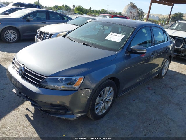 2015 Volkswagen Jetta 1.8t Se მანქანა იყიდება აუქციონზე, vin: 3VWD17AJ3FM283950, აუქციონის ნომერი: 45048927