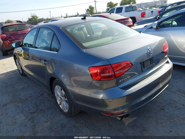 2015 Volkswagen Jetta 1.8t Se მანქანა იყიდება აუქციონზე, vin: 3VWD17AJ3FM283950, აუქციონის ნომერი: 45048927