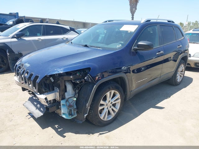 1C4PJLAB4FW677068 Jeep Cherokee Sport