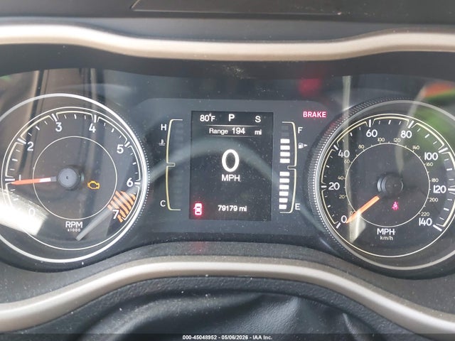 1C4PJLAB4FW677068 Jeep Cherokee Sport