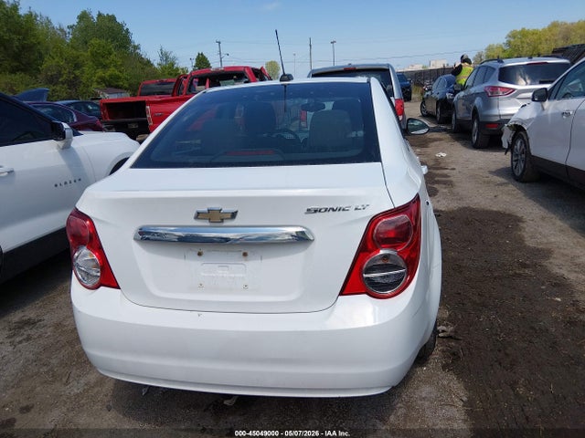 Продажа на аукционе авто 2015 Chevrolet Sonic Lt Auto, vin: 1G1JC5SH8F4123101, номер лота: 45049000