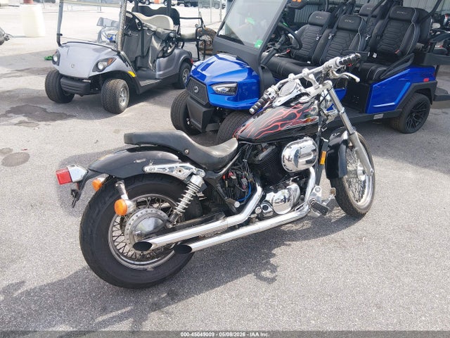 2002 Honda Vt750 Dc მანქანა იყიდება აუქციონზე, vin: JH2RC44082M610019, აუქციონის ნომერი: 45049009