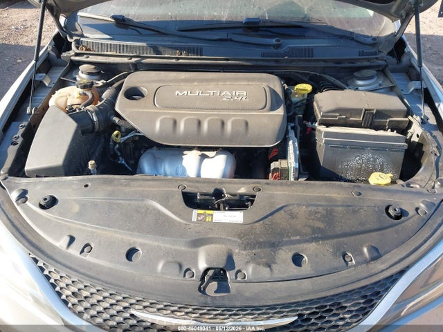 Продажа на аукционе авто 2015 Chrysler 200 Limited, vin: 1C3CCCAB6FN725446, номер лота: 45049041