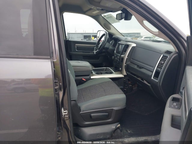 45049059 :رقم المزاد ، 1C6RR7GTXFS723039 vin ، 2015 Ram 1500 Slt مزاد بيع