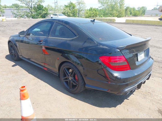 45049070 :رقم المزاد ، WDDGJ7HB9CF868256 vin ، 2012 Mercedes-benz C 63 Amg مزاد بيع