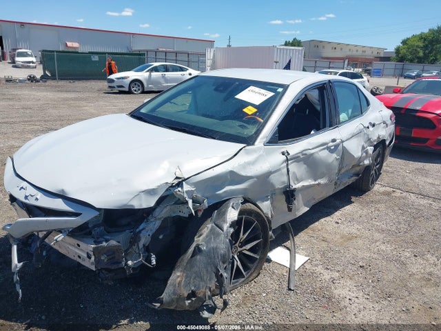 Auction sale of the 2024 Toyota Camry Se, vin: 4T1T11AK5RU215892, lot number: 45049088
