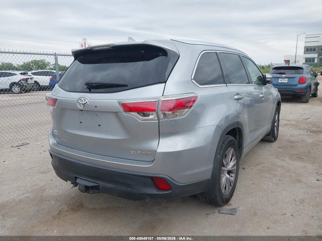 2015 Toyota Highlander Xle V6 მანქანა იყიდება აუქციონზე, vin: 5TDJKRFH1FS174858, აუქციონის ნომერი: 45049107